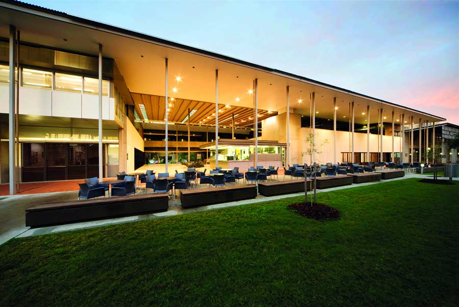 Sunshine Coast University Executive MBA (EMBA)